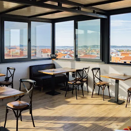 Mirabilis Ii فندق مبيت وإفطار زادار