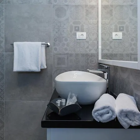 Mirabilis Ii 4*